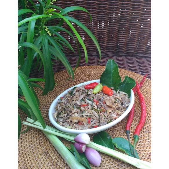 

Ikan tongkol suwir PPKM sambal matah