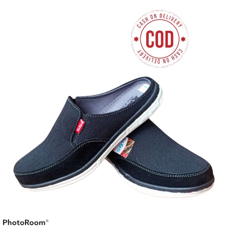 Sepatu Sandal Cowok Sandal Slip On Casual Pria