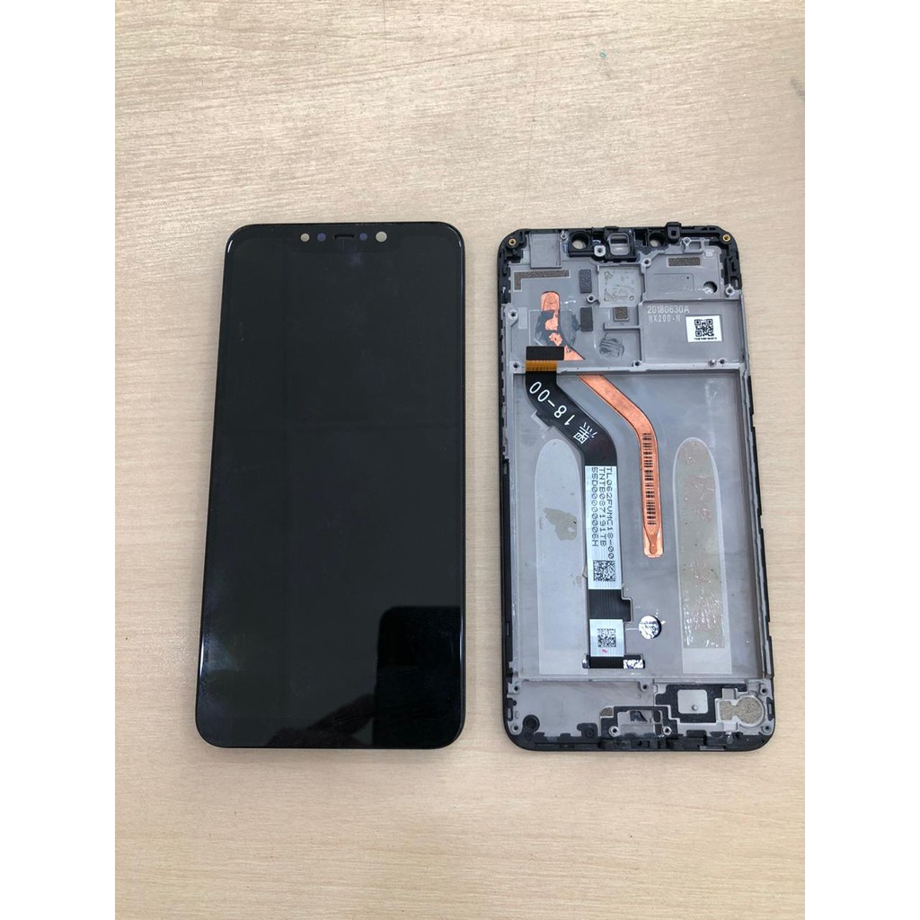 LCD Xiaomi Pocophone F1 Original Copotan
