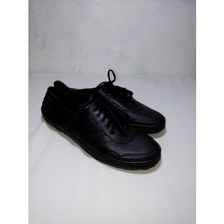 (NEW PROMO) Sepatu Taiyoko cucuk Hitam/Sepatu Karet pria dewasa anti air/Sepatu cucuk/sepatu karet hitam/size 38-42