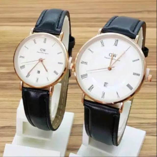 Jam tangan DW romawi tali kulit couple