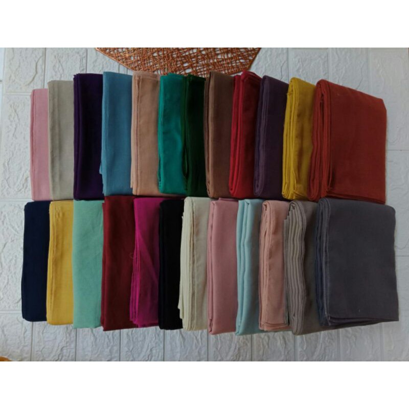 KERUDUNG JILBAB HIJAB SEGI 4 POLOS VOAL PREMIUM UK 120X120 JUMBO