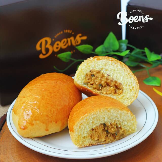 

BOENS BAKERY - Roti Jadul Isi Baso Ayam (per 10 buah)