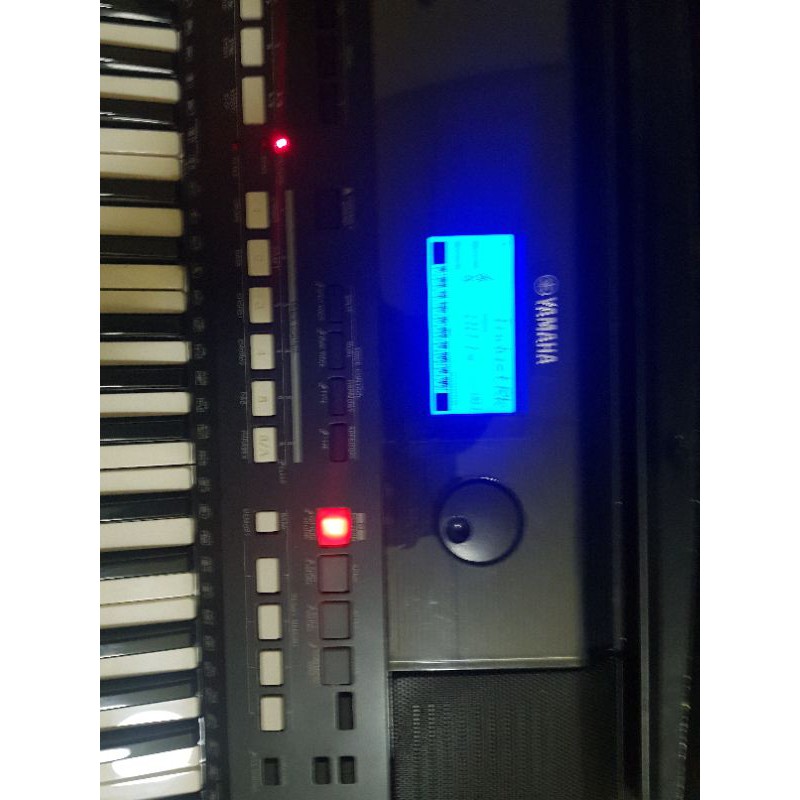 Keyboard YAMAHA PSR E433