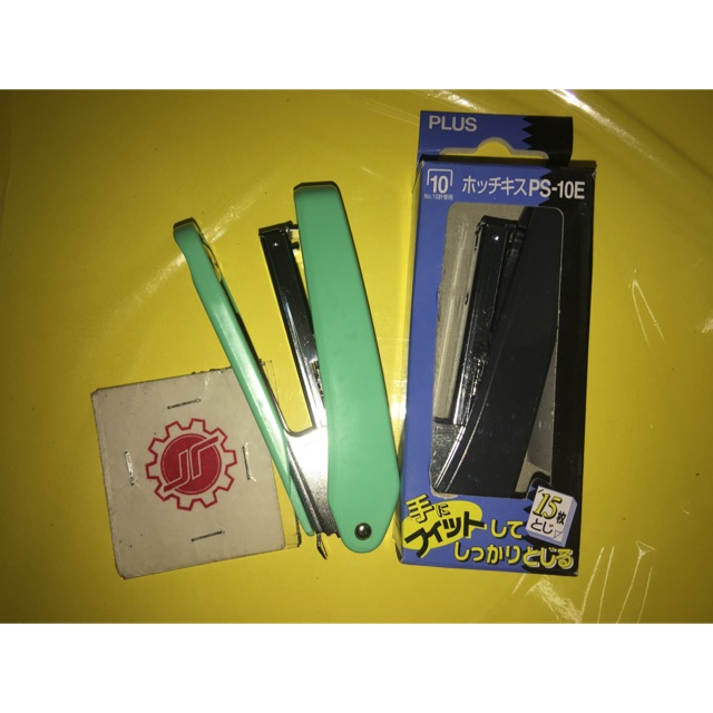 

Stapler staples Plus PS-10E