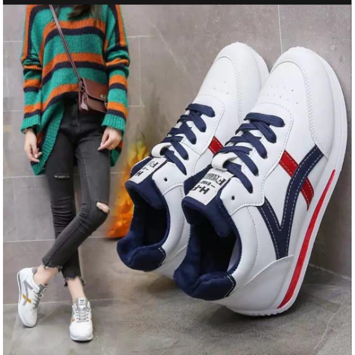 SEPATU SNEAKERS OLAHRAGA WANITA VIRAL 2021 TERLARIS/SEPATU JOGING WANITA/SEPATU SENAM WANITA