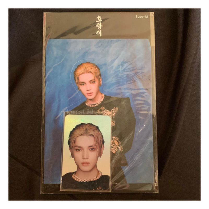 PHOTOCARD + STANDEE HOLOGRAM SET "TIGER INSIDE" TAEYONG SUPERM MD OFFICIAL - NCT DREAM 127 JAEHYUN J