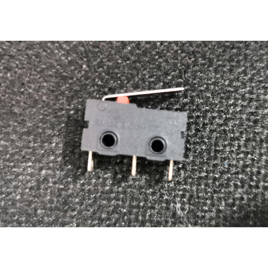 Microswitch Medium 3 Pin ukuran 2cm x 0.9cm