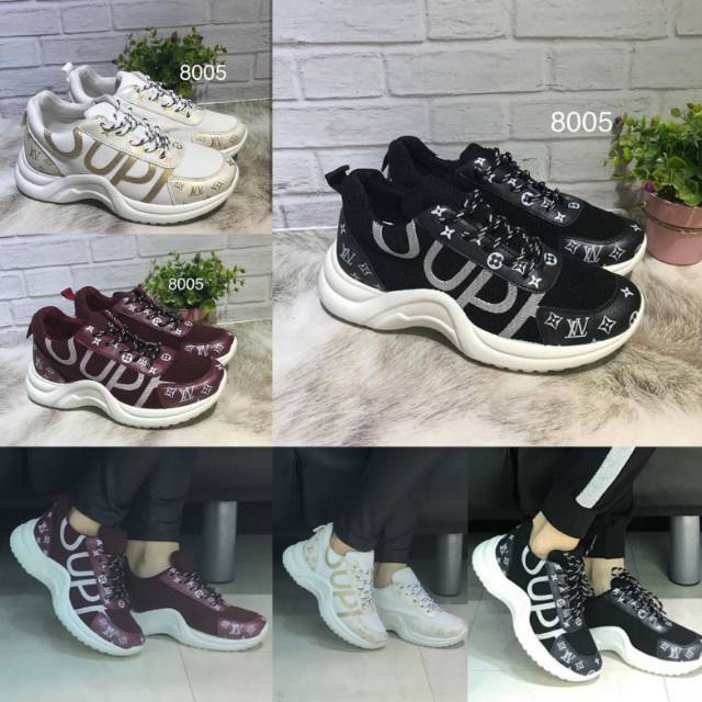 SEPATU SNEAKERS SUPREME 8005