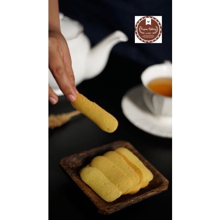 

kiyomi bakery kue kering lidah kucing original