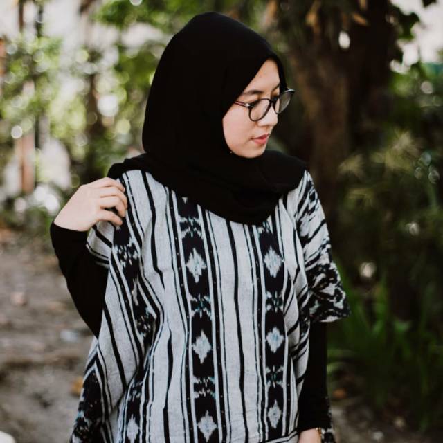 Baju tenun asli lombok