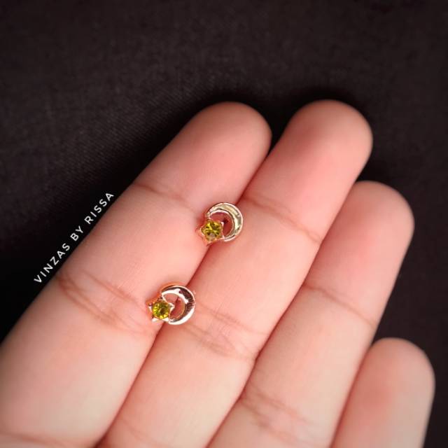 Giwang gold . anting giwang mutiara . anting import lucu