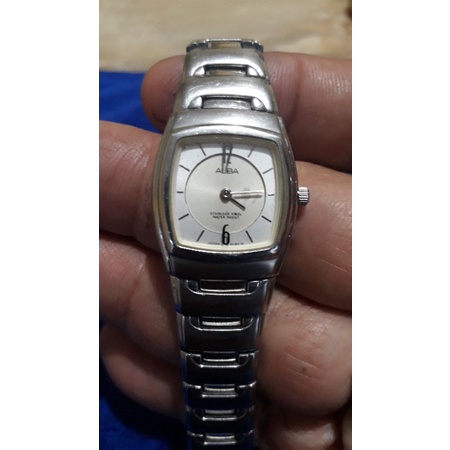 ALBA Quartz Jam Tangan Wanita second preloved 383