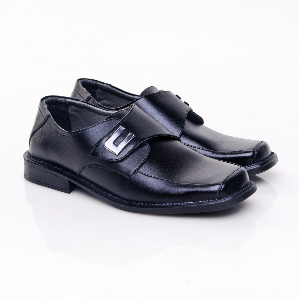 Salvo sepatu  pantofel  KF401 hitam Shopee  Indonesia