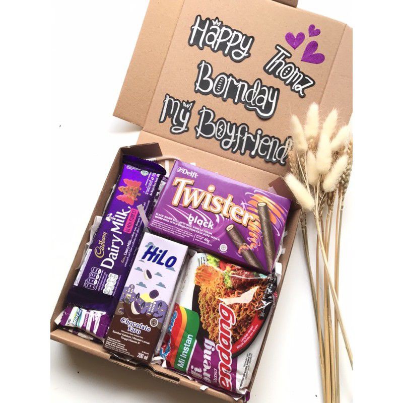 

KADO GIFT BOX | HAMPERS | BRITHDAY | WISUDA | ANINIVERSARY