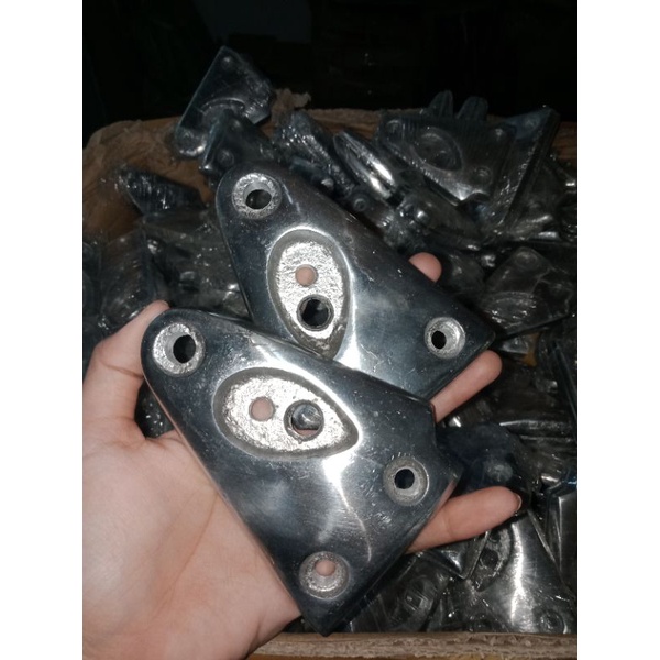 KUPINGAN BRAKET DUDUKAN LAMPU TIGER OLD TIGER LAMA