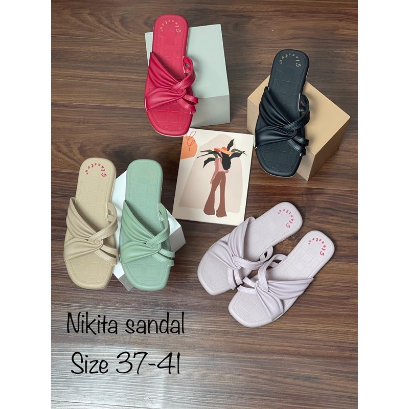 NIKITA SANDAL