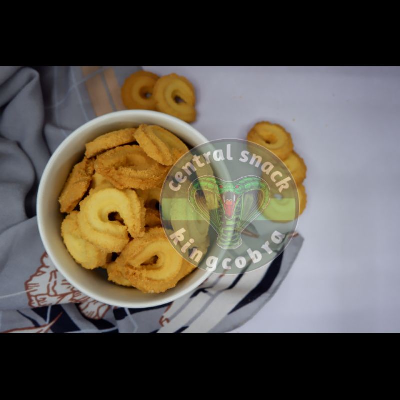 

biskuit Monde butter cemilan bandung oleh oleh bandung