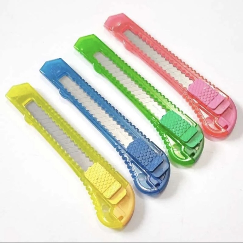 

Cutter Besar/Cutter Plastik/Pisau Cutter Murah