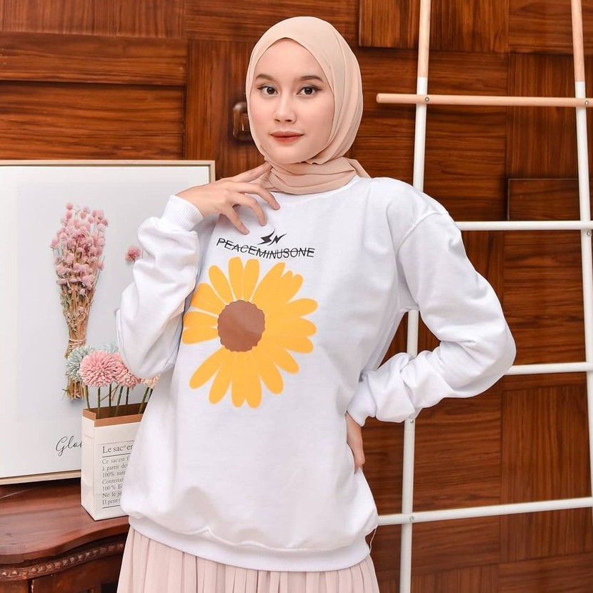 Public - One Daisy Sweatshirt - Sweatshirt Pria dan Wanita