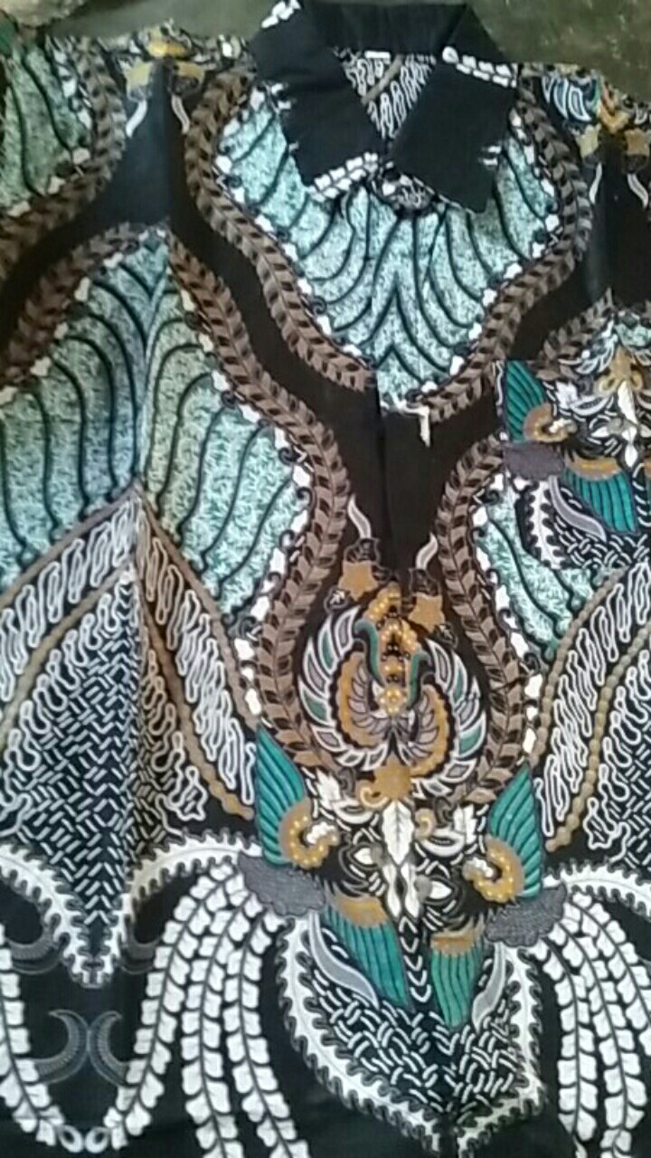 Maura Couple - Sania Ruffle Batik Couple Ori Ndoro Jowi Garansi Termurah Shopee -  Batik Modern Solo