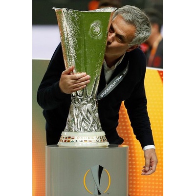 COD POSTER HIASAN DINDING PELATIH SEPAK BOLA AS ROMA JOSE MOURINHO