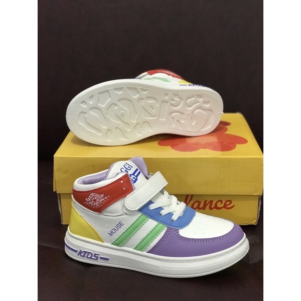 Sepatu sneakers import anak cowok cewek 2wrn sz 32-37