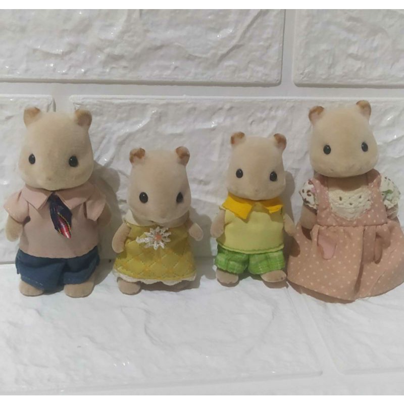 sylvanian hamster family