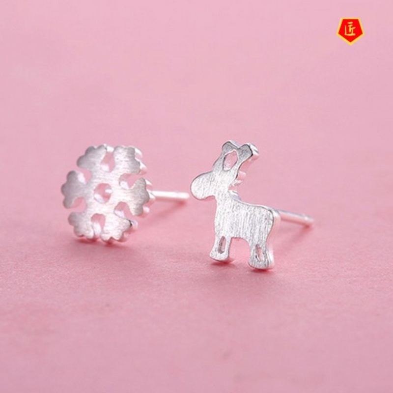 [Ready Stock]Fashion Graceful Cute Snow Deer Earrings