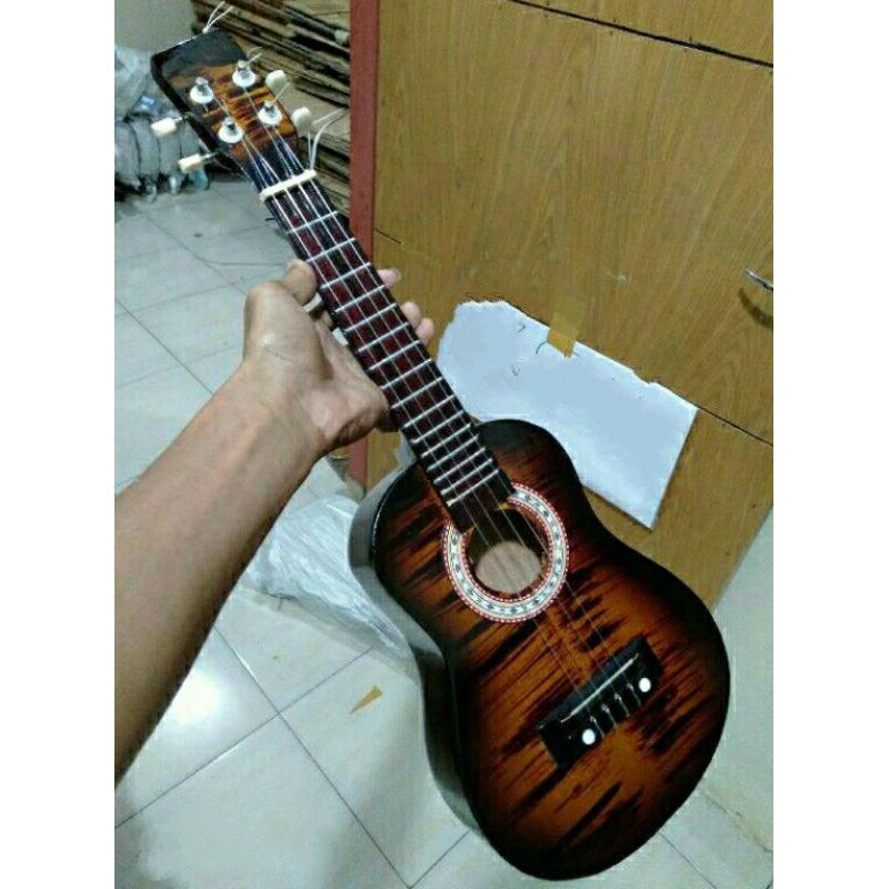 STEM STAINLESS GITAR UKULELE 4 SENAR / Alat musik gitar akustik / ALAT MUSIK - GARANSI PENGIRIMAN - PACKING AMAN