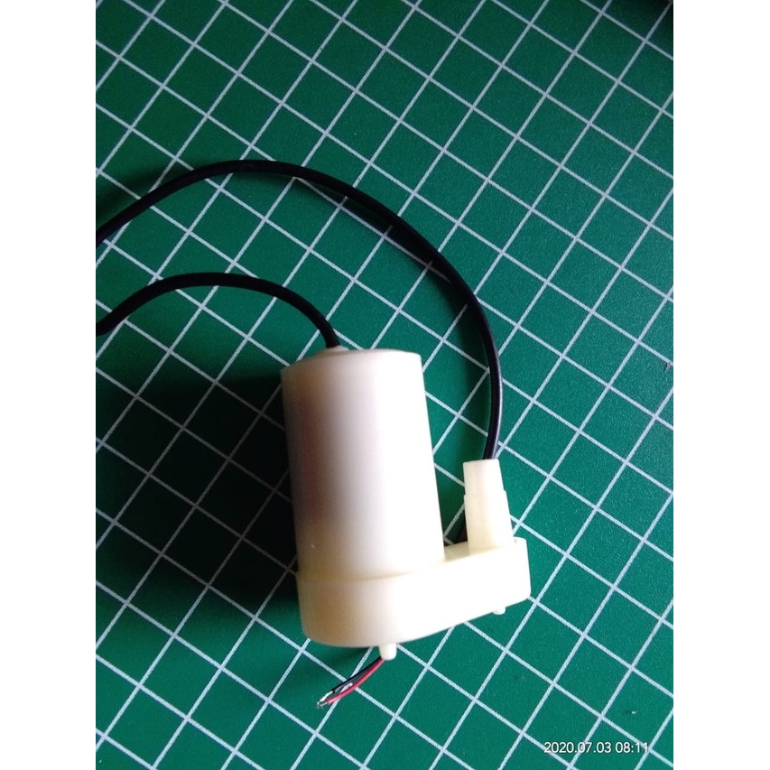 [MTR-9016] SUBMERSIBLE WATER PUMP POMPA AIR KECIL CELUP 3-6V DC VERTIKAL