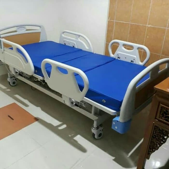 Bed Pasien Electric Kupu kupu Sella Ranjang pasien electric 3 Crank terlaris nusantara