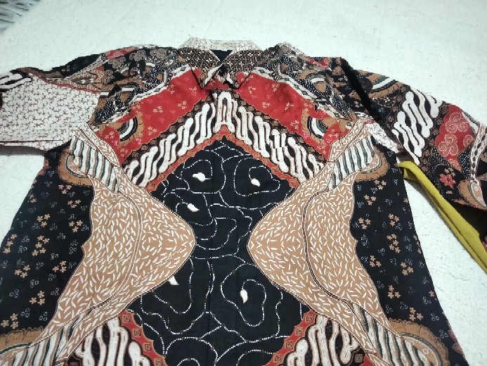 Kemeja Batik Solo Premium Pria Casual Kombinasi Lengan Panjang Lapis Furing Katun Jogja Alisan Bm08