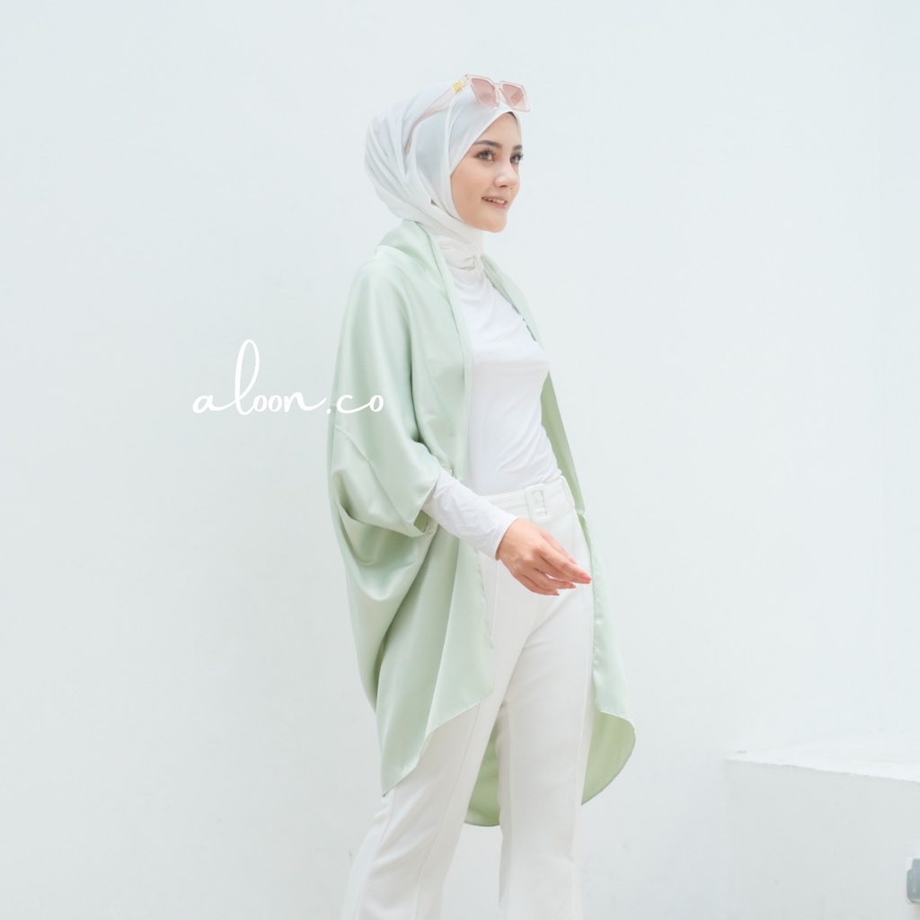 Levina Outer Scraft Bahan Satin Premium - Outer Scraft Wanita Polos