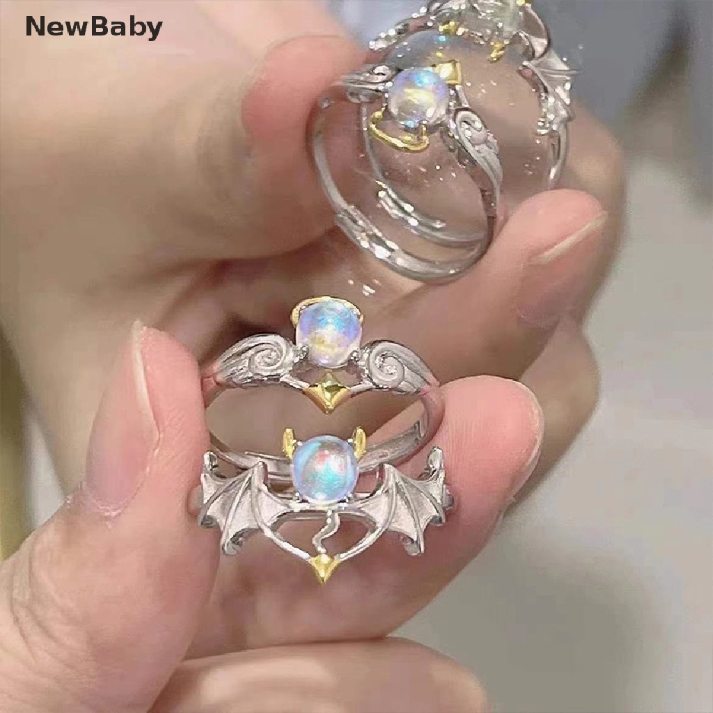 Newbaby 2022 Cincin Pasangan Desain Angel Devil Moonstone Warna Silver Untuk Priawanita