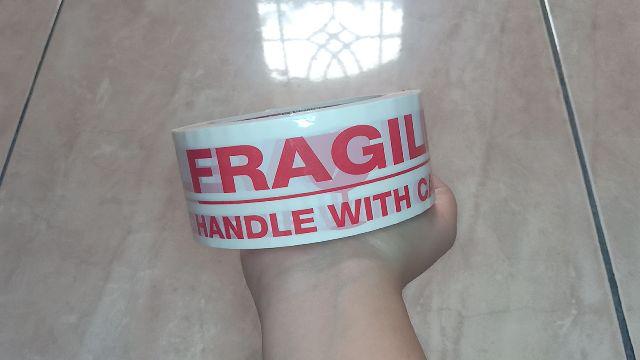 Daimaru Tape - Lakban - Fragile - Merah/putih - 2 Inchi 100 Meter