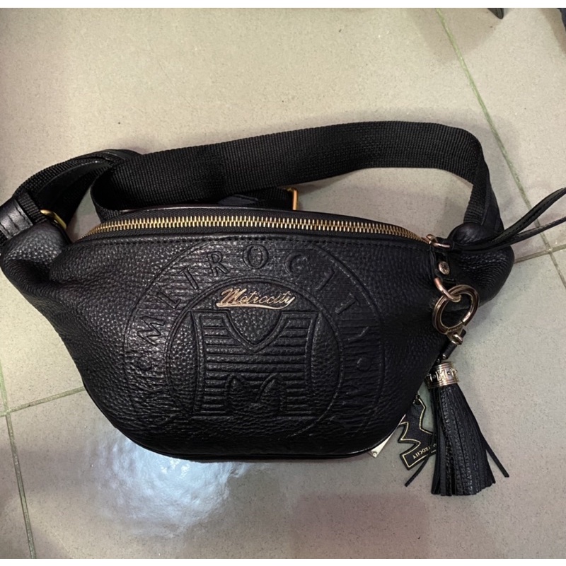 Metrocity WB ( waist bag) Like New