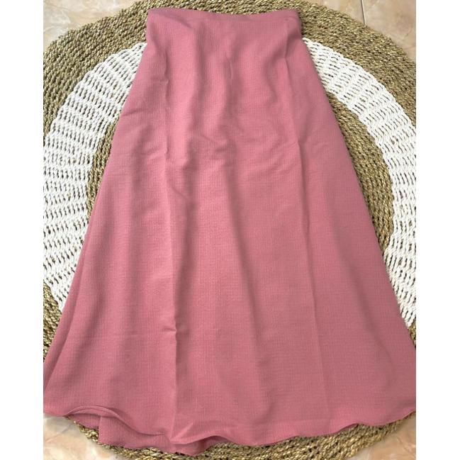 SKIRT SHAKILA A-LINE/ROK SERUT SHAKILA PREMIUM.Flare A-line.korean stlye. pakaian wanita fashion modis terupdate-ROK BUBLECREPE DUSYT