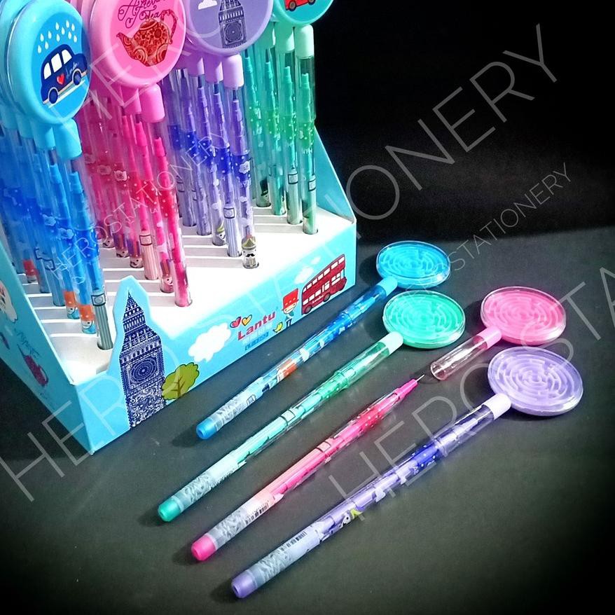 

WB7,B ! .Pensil bensia tutup mainan labirin .32 pcs.,.,