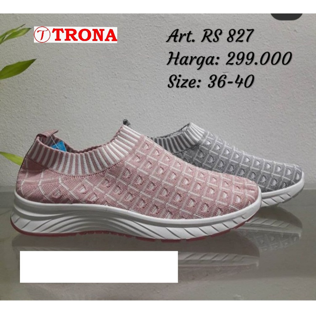 Sepatu Slip On Wanita Iora RS 827