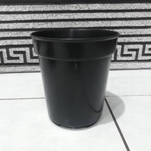  Pot  tinggi  20cm diameter 18cm warna hitam  Shopee Indonesia