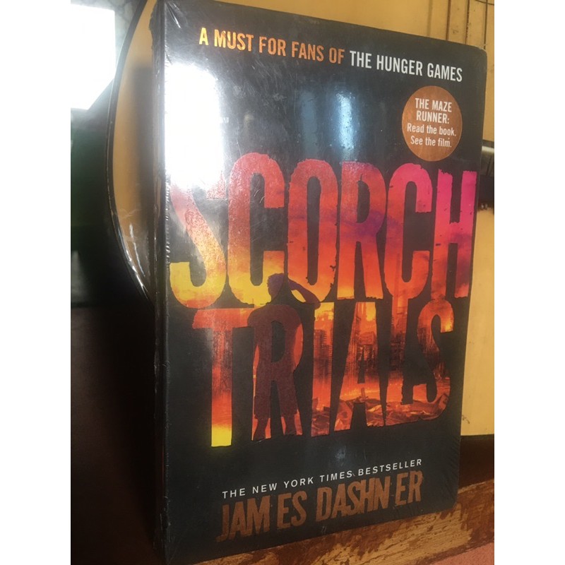 Novel maze runner scorch trials import english