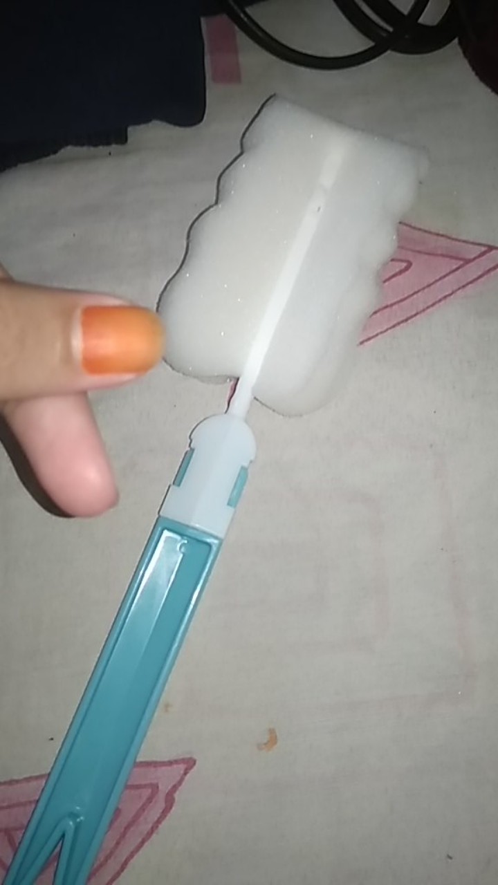 Spons Putih Pencuci Botol Dan Gelas (b68k)