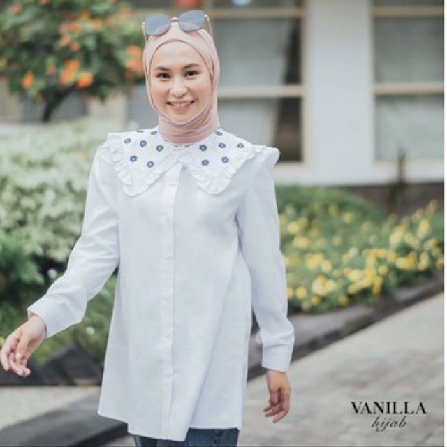Audrey Blouse Vanilla Hijab White Size L