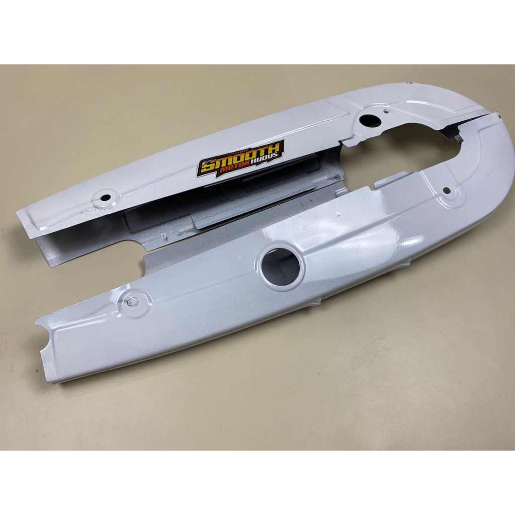 ketengkas tutup rantai honda c70 pispot astrea 800 star prima putih