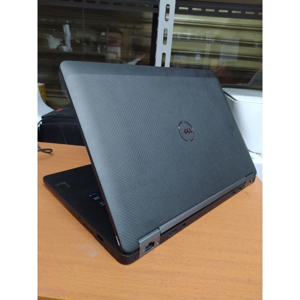 Dell latitude i7 6600u 2.60Ghz Ram 8GB ssd 512GB