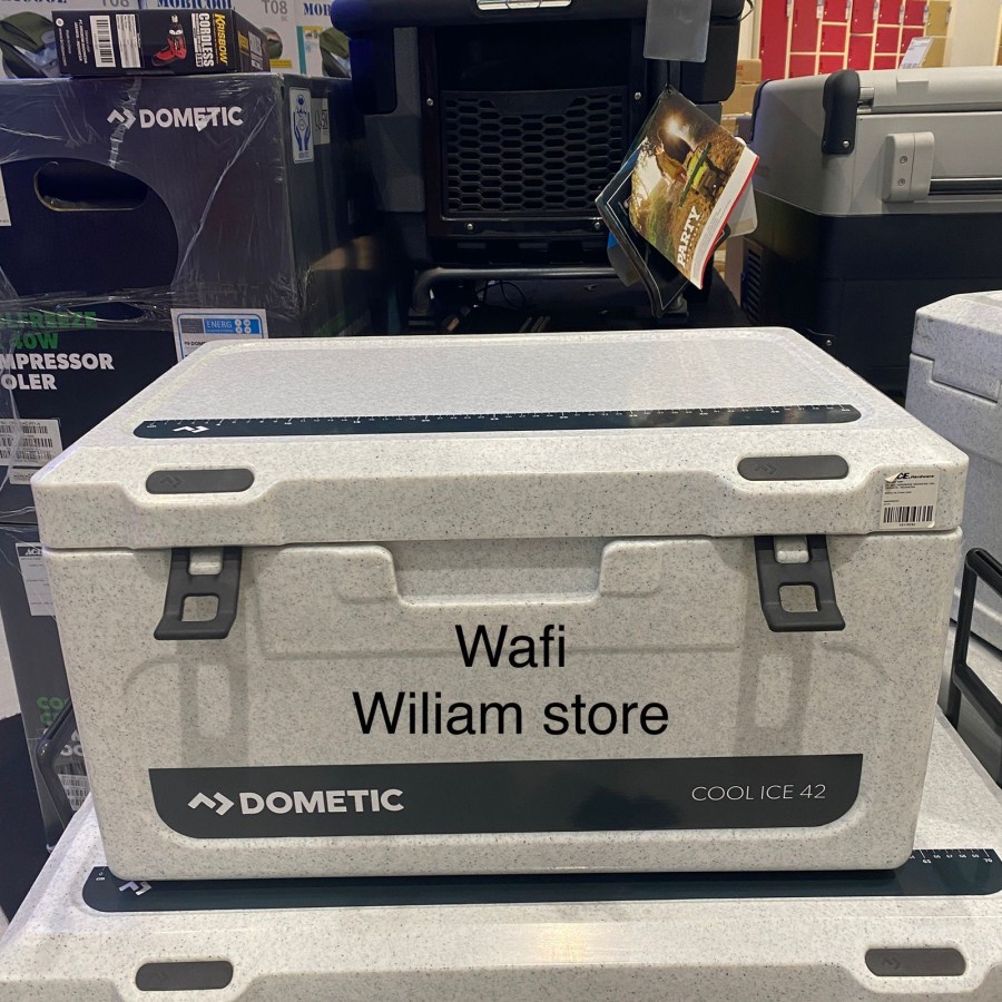 Dometic Cooler box 43 Liter Box Ice Kotak Tempat Es Daging Ikan
