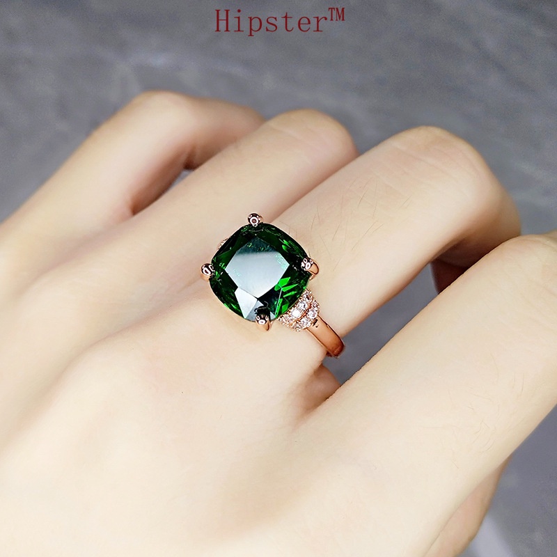 New Hot Sale Simple Elegant 18K Rose Gold Inlaid Grandmother Green Gemstone Ring