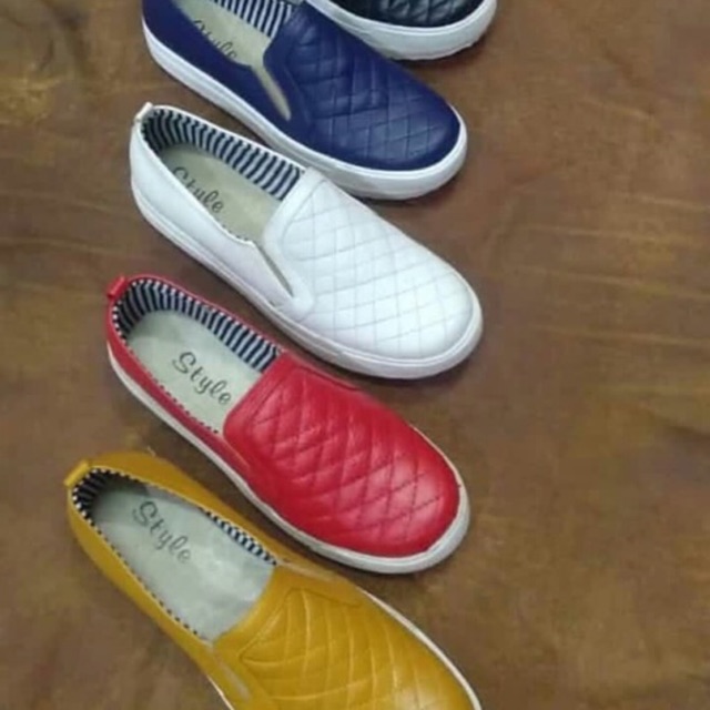 Sepatu kulit garut original / sepatu sukaregang garut / papirut garut / slip on kulit garut