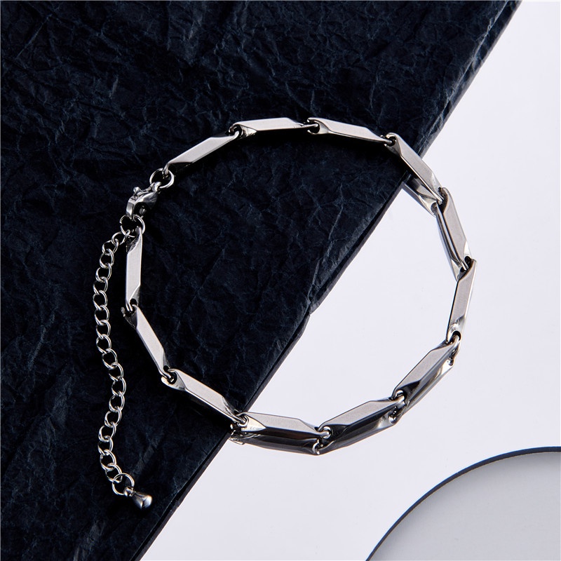 Gelang Bahan Titanium Steel Aksen Berlian